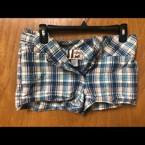 plaid short shorts